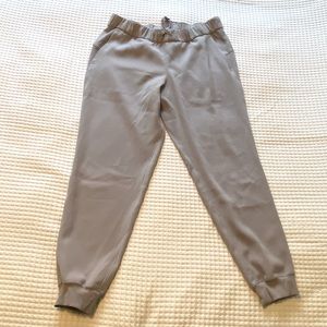 Lululemon woven joggers size 10